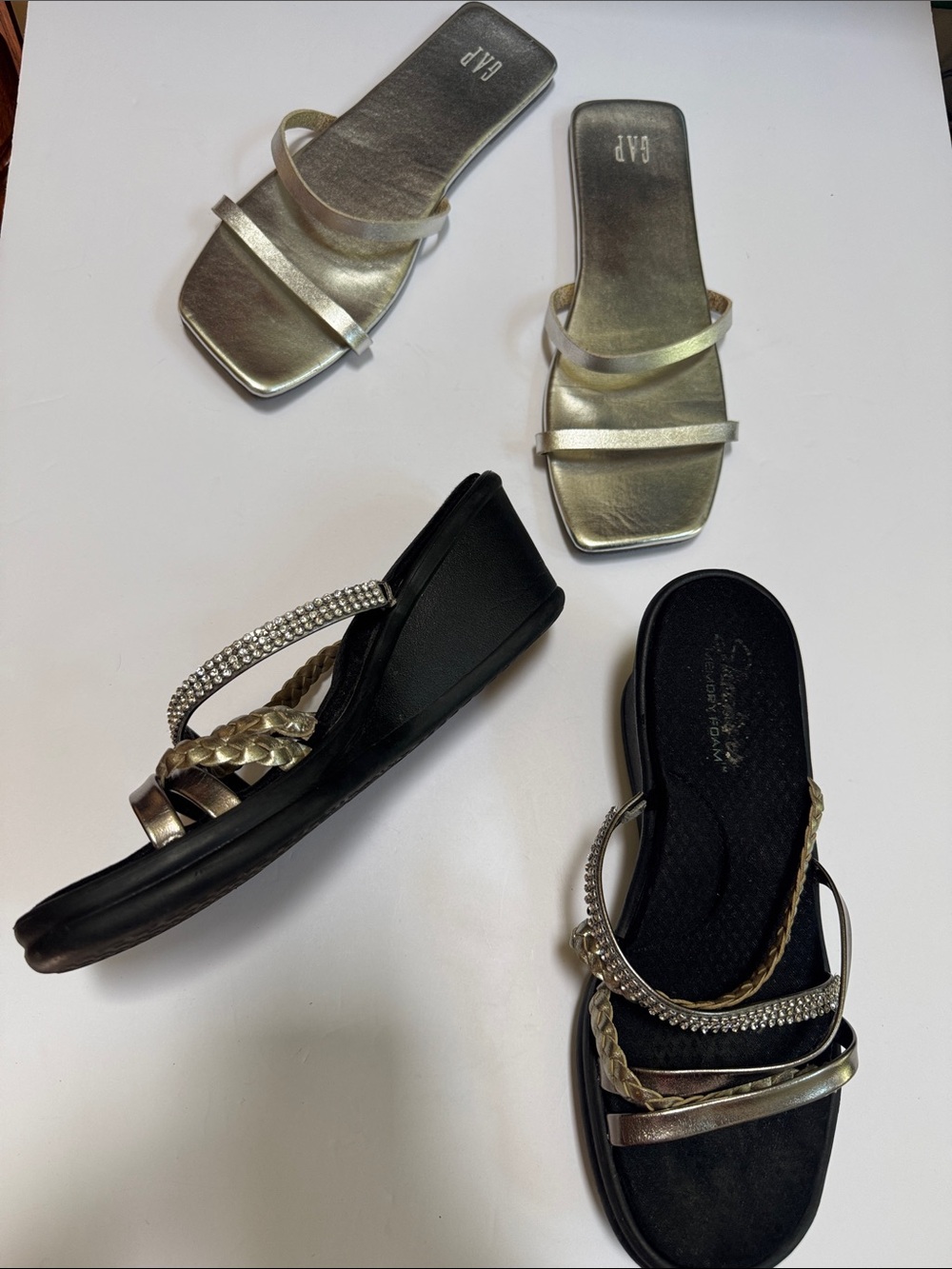 Sketchers & Gap 2 pair Silver Wedge & Flat womens sizes 8 /( 8.5) / 9 Sandal